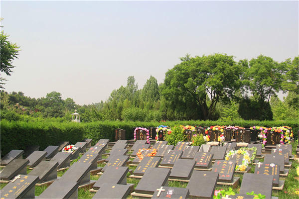 北京天寿陵园墓地价格怎么那么贵？