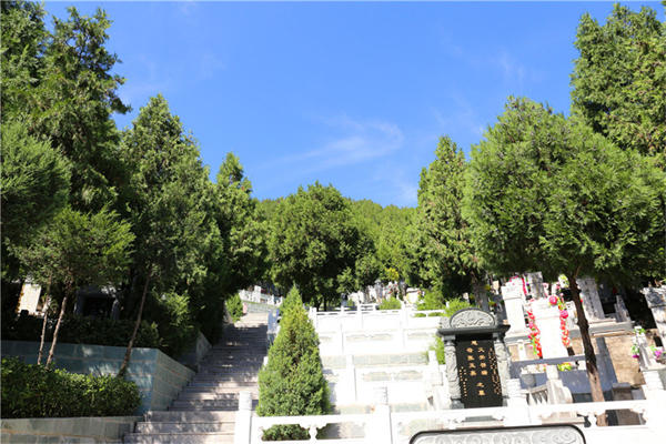 北京墓地价格表2022年会涨吗？哪有北京墓地价格一览表供查询？