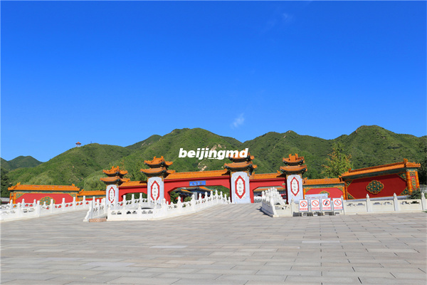 北京花坛葬陵园多吗？花坛葬多少钱？