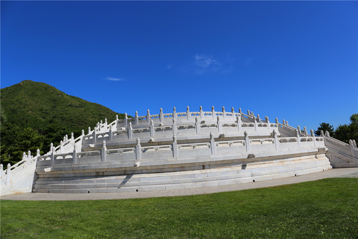 昌平九里山和天寿公墓价格都在多少钱？