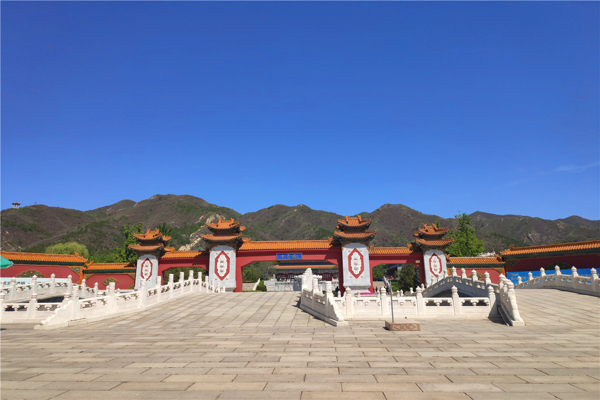 温泉墓园圣福园价格-2